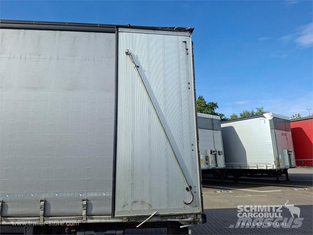 Schmitz Cargobull Curtainsider Mega GetrÃ¤nke Polprikolice s ponjavo