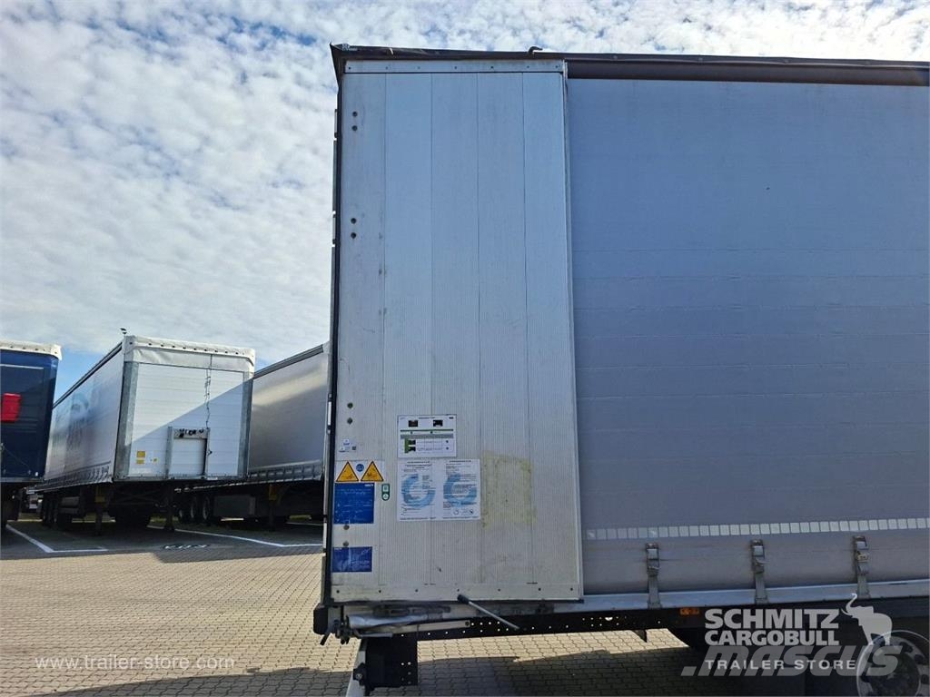 Schmitz Cargobull Curtainsider Mega GetrÃ¤nke Polprikolice s ponjavo
