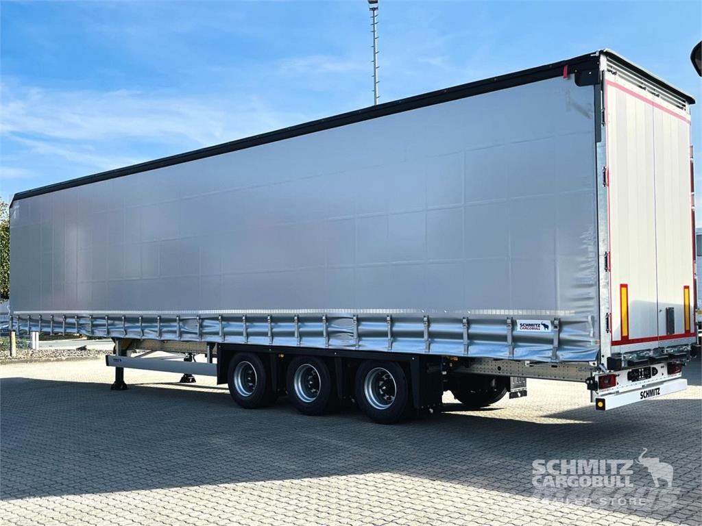 Schmitz Cargobull Curtainsider Mega GetrÃ¤nke نصف مقطورات بباب جانبي