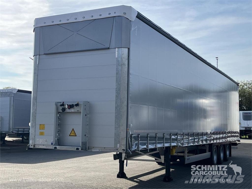 Schmitz Cargobull Curtainsider Mega GetrÃ¤nke نصف مقطورات بباب جانبي