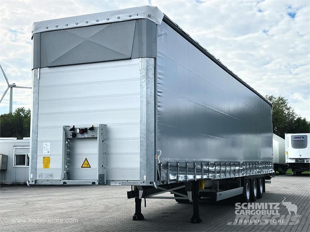 Schmitz Cargobull Curtainsider Mega GetrÃ¤nke نصف مقطورات بباب جانبي