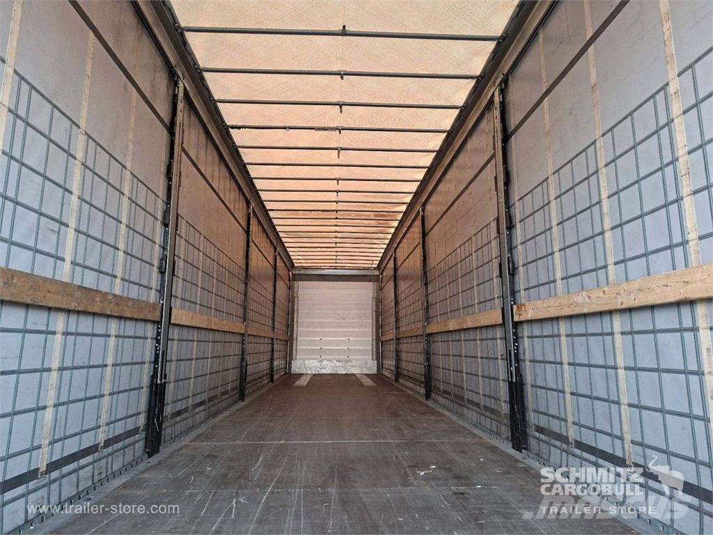Schmitz Cargobull Curtainsider Mega Getränke Polprikolice s ponjavo