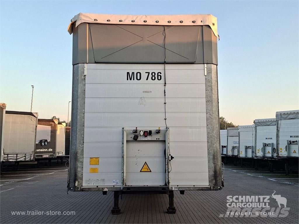 Schmitz Cargobull Curtainsider Mega Getränke Polprikolice s ponjavo