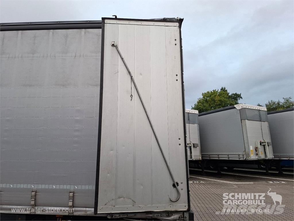 Schmitz Cargobull Curtainsider Mega Getränke Curtainsiderauflieger
