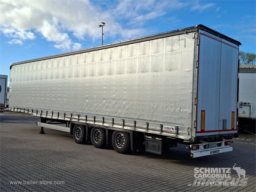 Schmitz Cargobull Curtainsider Mega Getränke Curtainsiderauflieger
