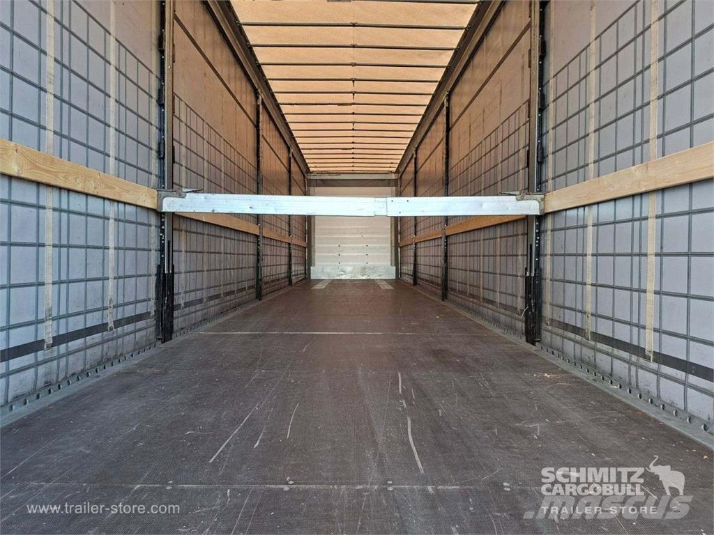 Schmitz Cargobull Curtainsider Mega Getränke Curtainsiderauflieger