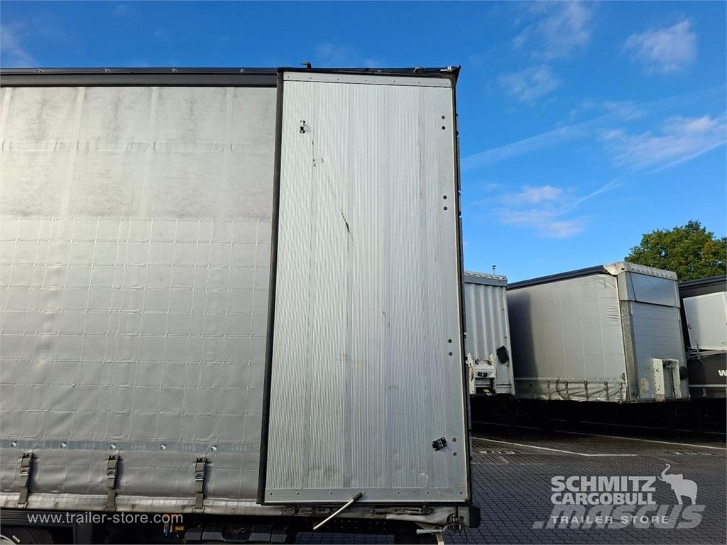 Schmitz Cargobull Curtainsider Mega Getränke Curtainsiderauflieger