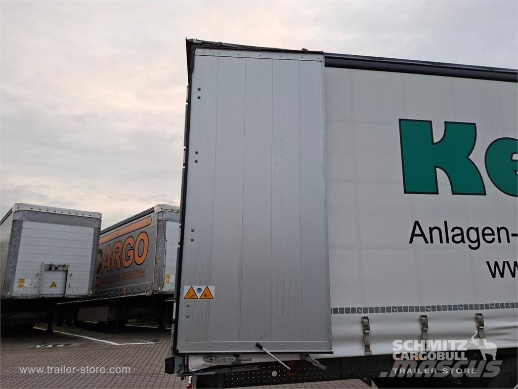 Schmitz Cargobull Curtainsider Standard Getränke Curtainsiderauflieger