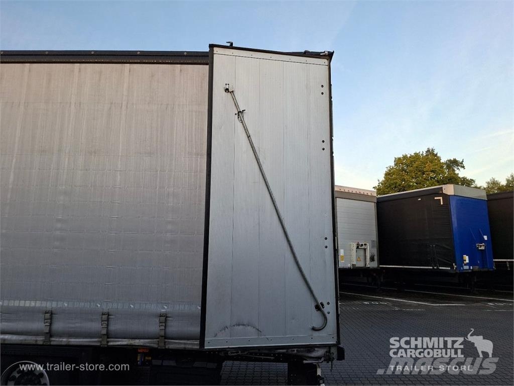 Schmitz Cargobull Curtainsider Mega Getränke Curtainsiderauflieger