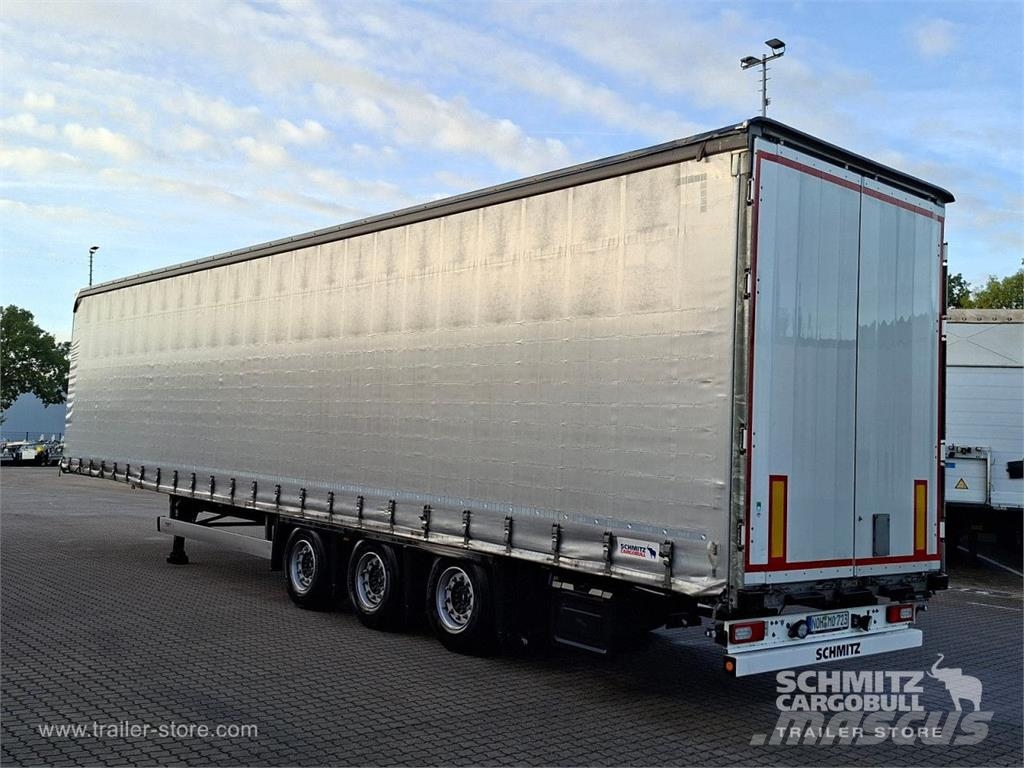 Schmitz Cargobull Curtainsider Mega Getränke Curtainsiderauflieger
