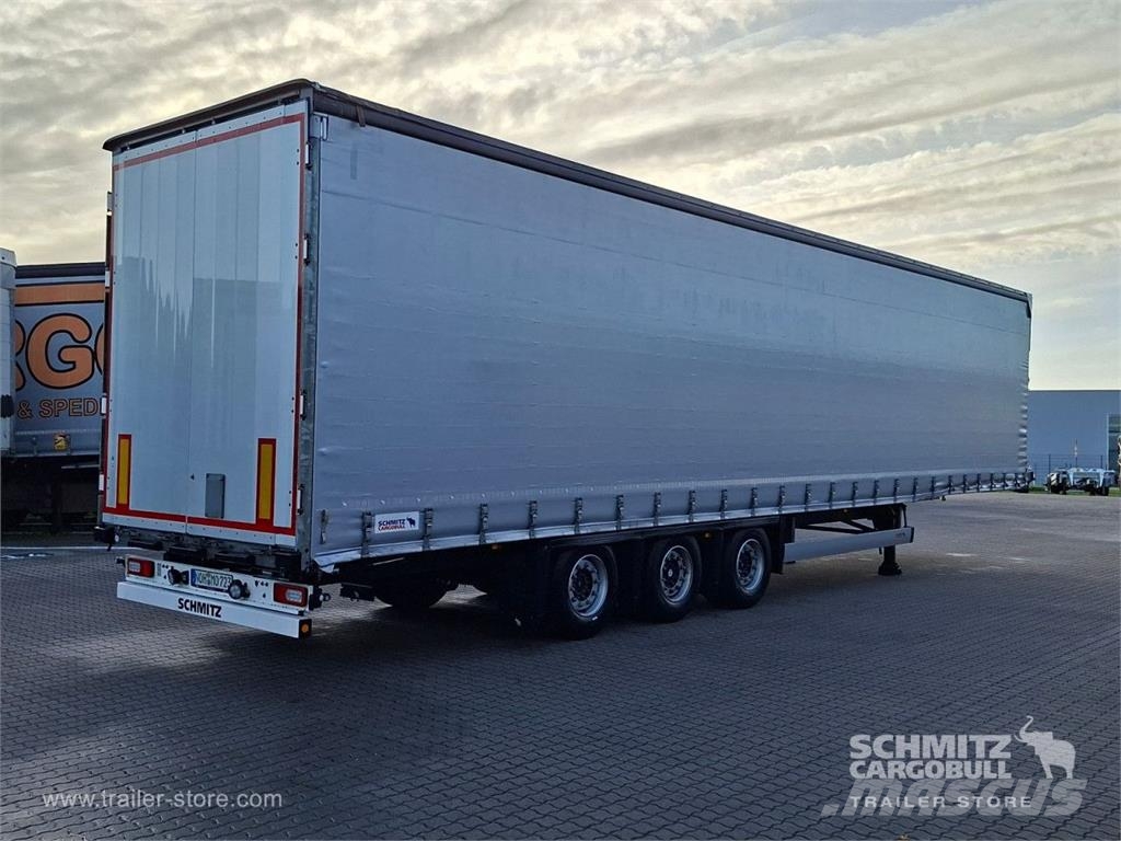 Schmitz Cargobull Curtainsider Mega Getränke Curtainsiderauflieger