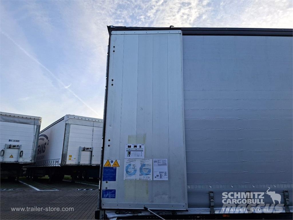 Schmitz Cargobull Curtainsider Mega Getränke Curtainsiderauflieger