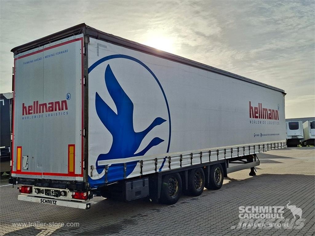 Schmitz Cargobull Curtainsider Mega Getränke Curtainsiderauflieger