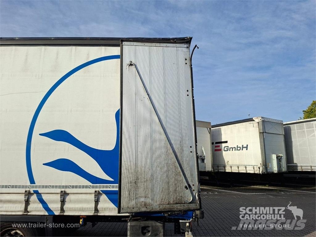 Schmitz Cargobull Curtainsider Mega Getränke Curtainsiderauflieger
