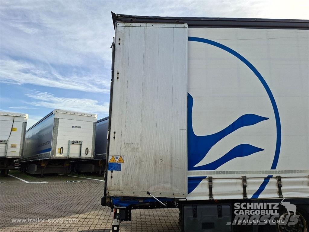 Schmitz Cargobull Curtainsider Mega Getränke Curtainsiderauflieger