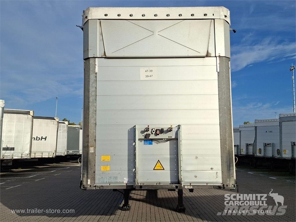Schmitz Cargobull Curtainsider Mega Getränke Curtainsiderauflieger