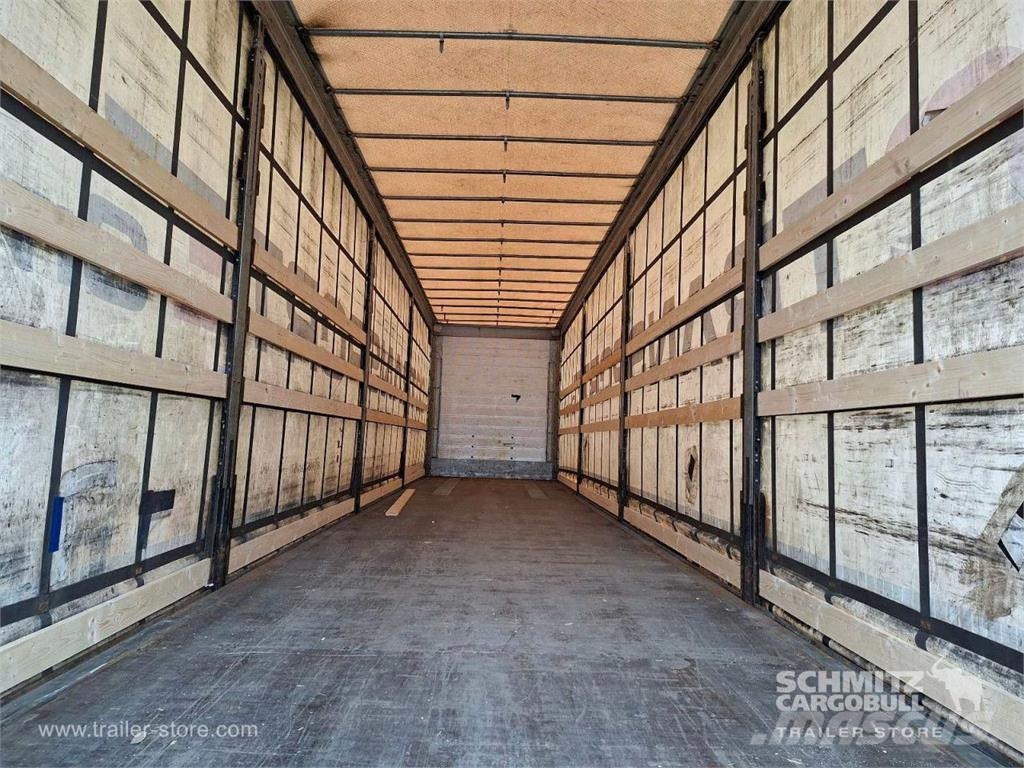 Schmitz Cargobull Curtainsider Mega Getränke Curtainsiderauflieger