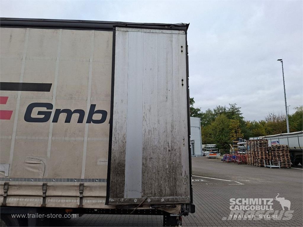 Schmitz Cargobull Curtainsider Mega Getränke Curtainsiderauflieger