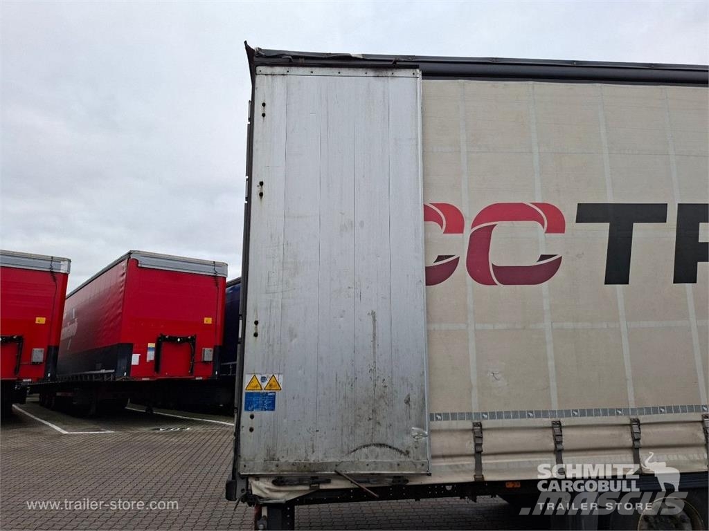 Schmitz Cargobull Curtainsider Mega Getränke Curtainsiderauflieger