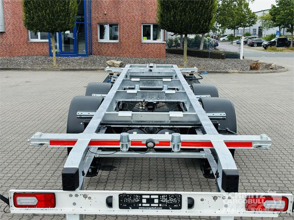 Schmitz Cargobull Zentralachsanhänger Wechselfahrgestell Maxiausführ Muut perävaunut