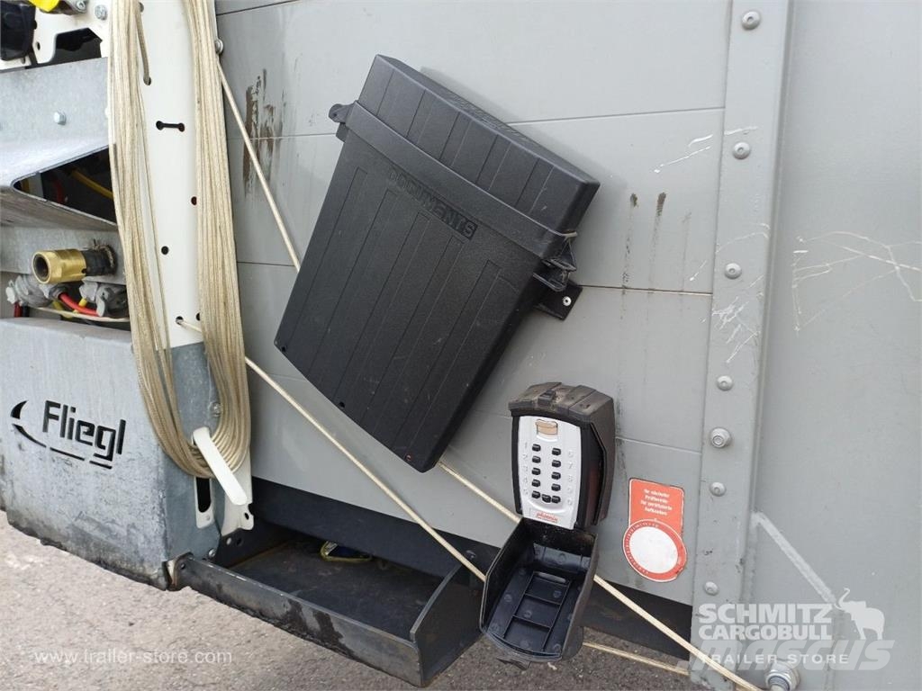 Fliegl Curtainsider Mega GetrÃ¤nke Schuifzeilen