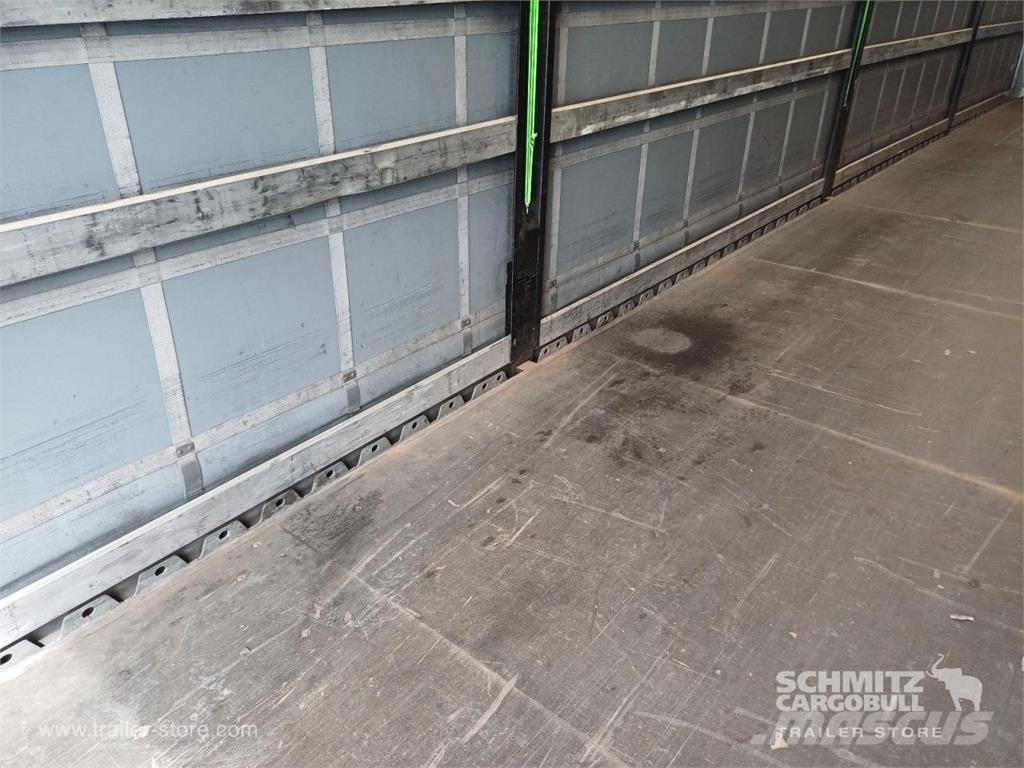 Fliegl Curtainsider Mega GetrÃ¤nke Schuifzeilen