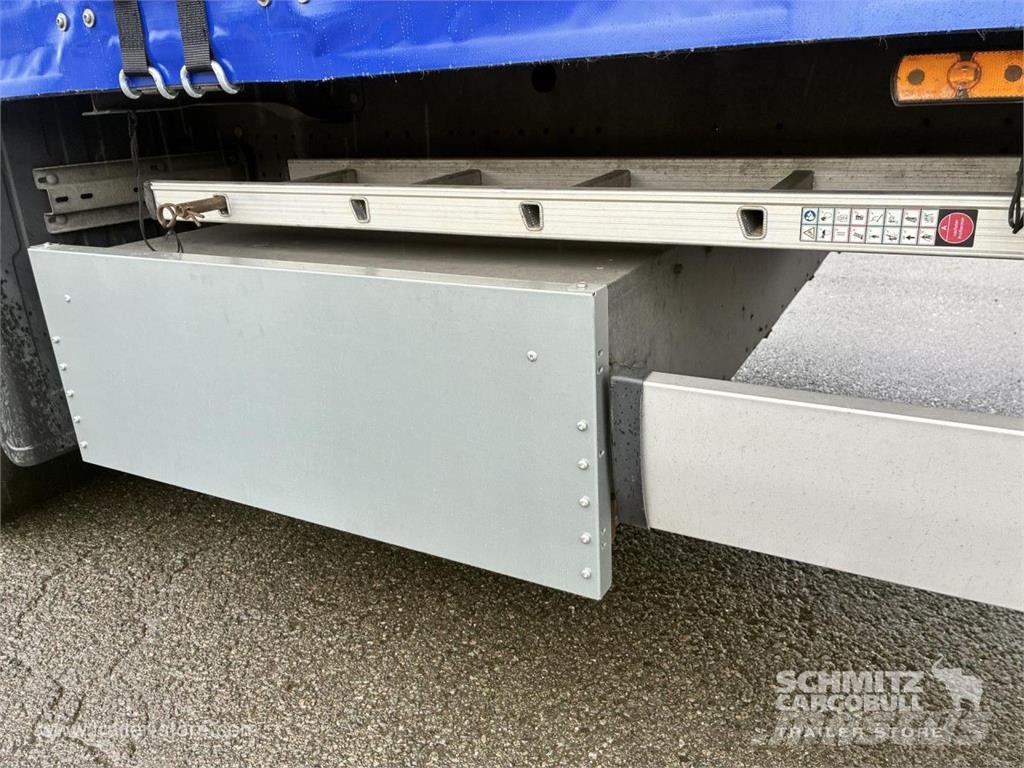 Schmitz Cargobull Curtainsider Mega Getränke Pressukapellipuoliperävaunut