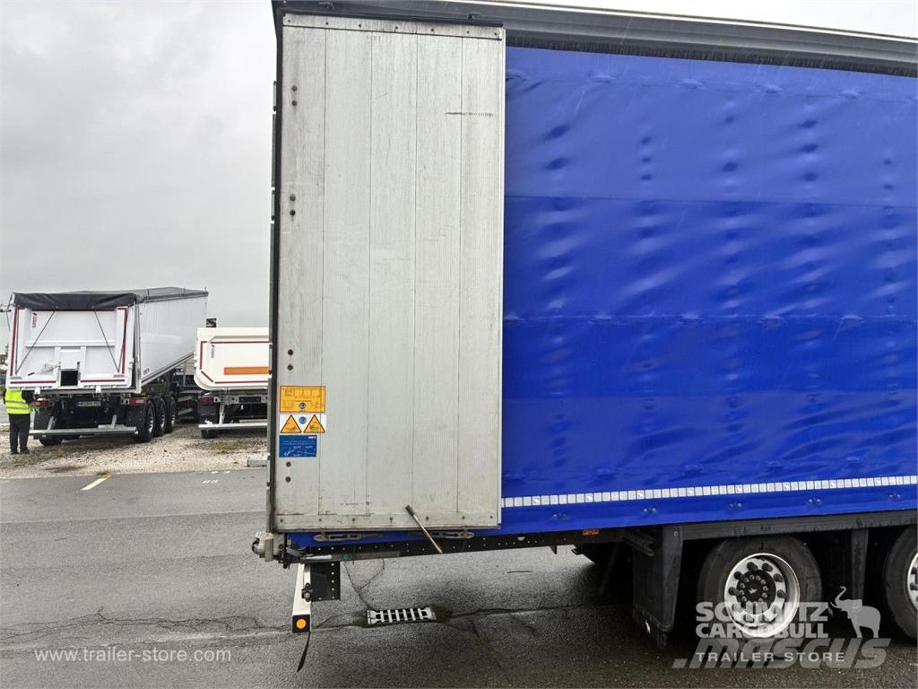 Schmitz Cargobull Curtainsider Mega Getränke Pressukapellipuoliperävaunut