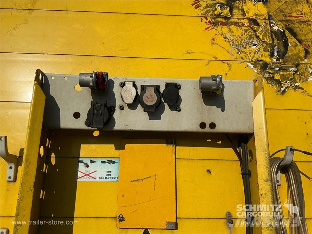 Schmitz Cargobull Curtainsider Mega نصف مقطورات بباب جانبي