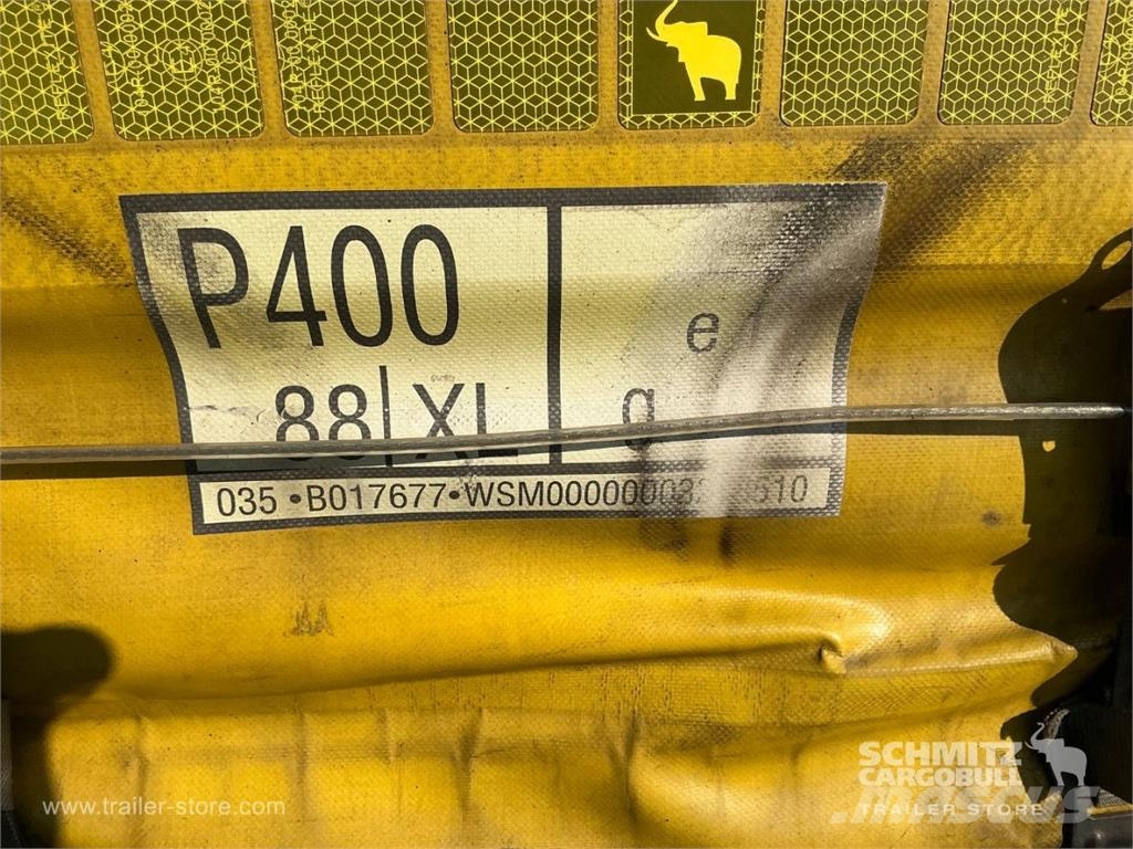 Schmitz Cargobull Curtainsider Mega نصف مقطورات بباب جانبي