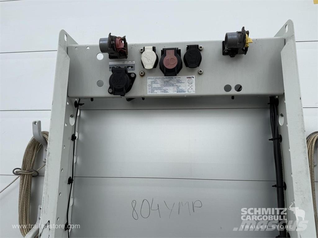 Schmitz Cargobull Curtainsider Standard Plachtové návesy