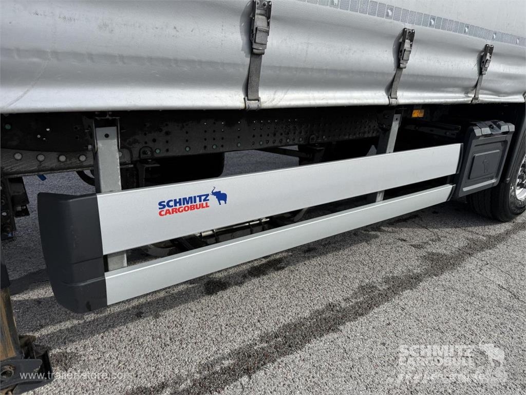 Schmitz Cargobull Curtainsider Standard Perdeli yari çekiciler