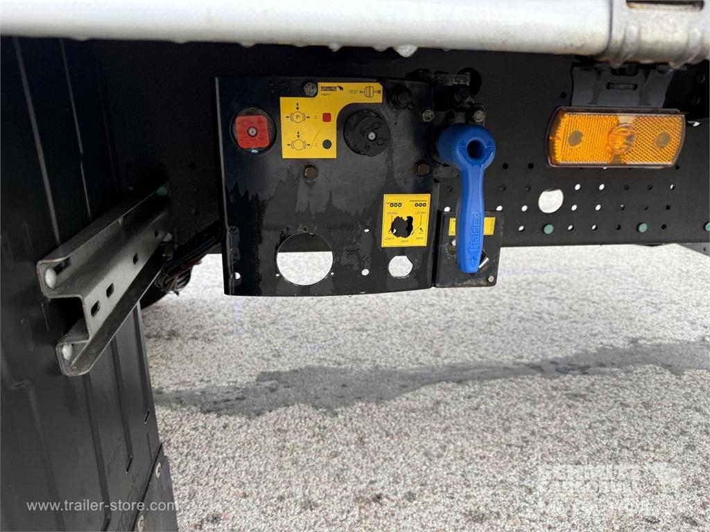 Schmitz Cargobull Curtainsider Standard Perdeli yari çekiciler