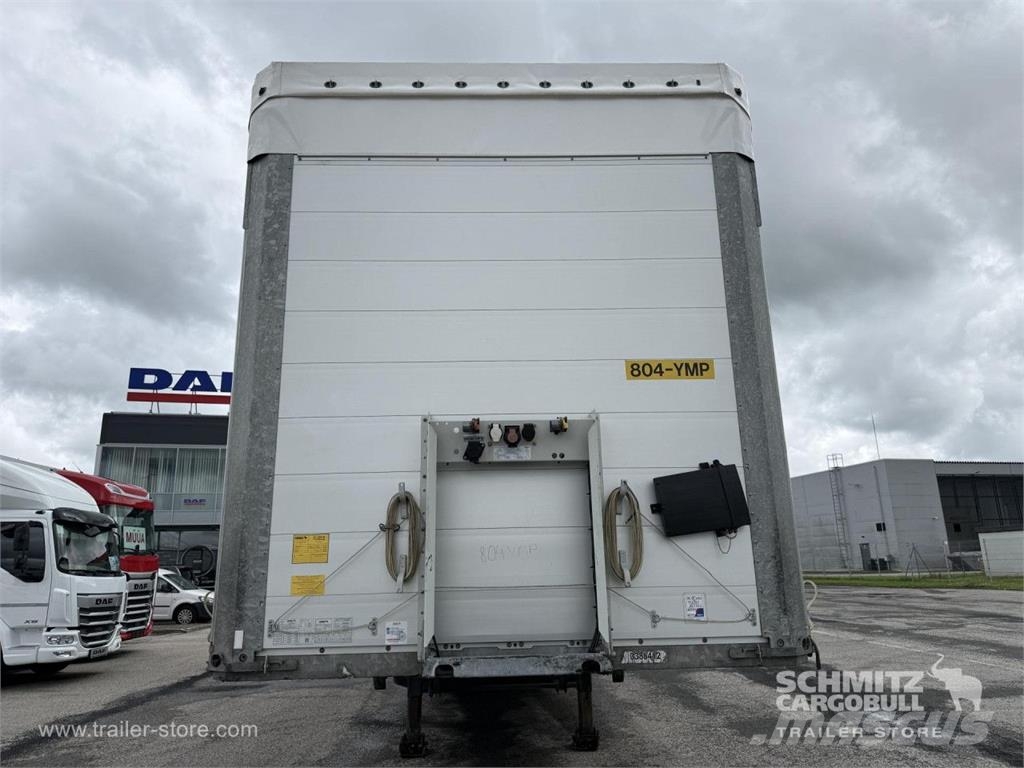 Schmitz Cargobull Curtainsider Standard Plachtové návesy
