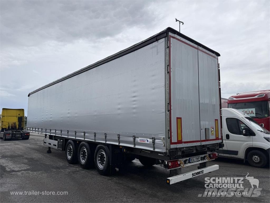 Schmitz Cargobull Curtainsider Standard Plachtové návesy