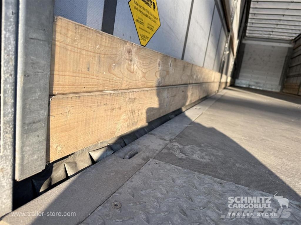 Schmitz Cargobull Curtainsider Standard Tentinės puspriekabės