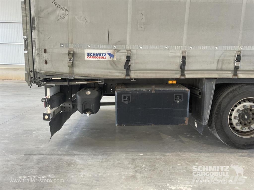 Schmitz Cargobull Semiremolque Lona Standard Kapelltrailer