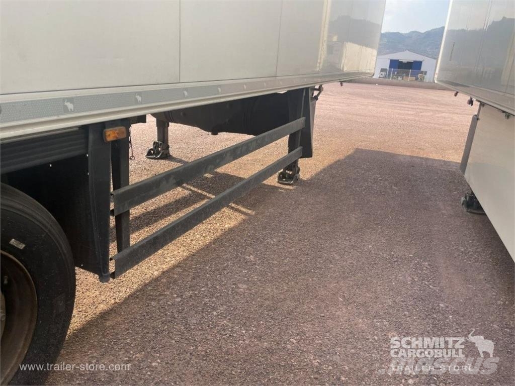 Schmitz Cargobull Semiremolque Frigo Standard Semirremolques isotermos/frigoríficos