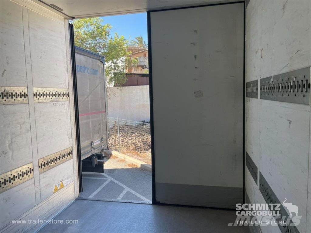 Schmitz Cargobull Semiremolque Frigo Standard نصف مقطورات بدرجة حرارة قابلة للضبط