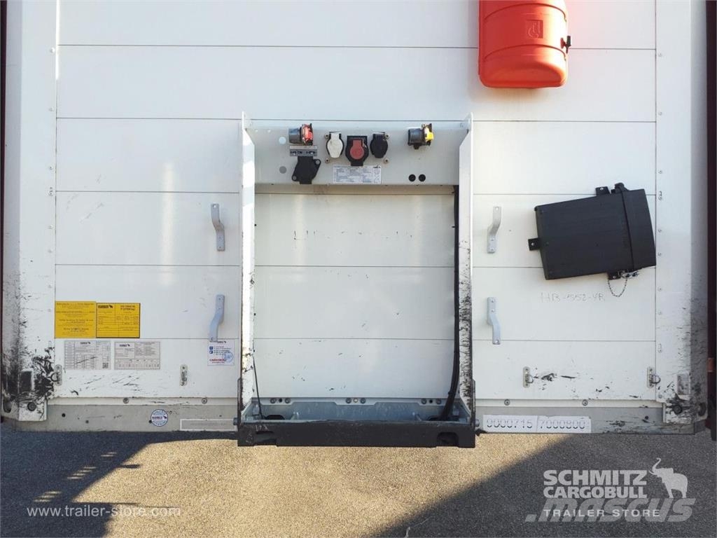 Schmitz Cargobull Semitrailer Curtainsider Standard نصف مقطورات بباب جانبي