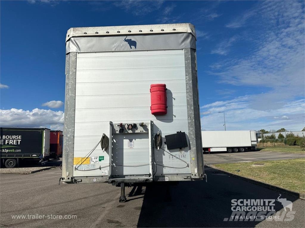 Schmitz Cargobull Semitrailer Curtainsider Standard Брезентови полуремаркета