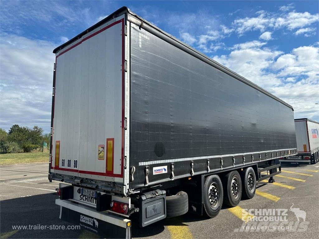 Schmitz Cargobull Semitrailer Curtainsider Standard Тентовані напівпричепи