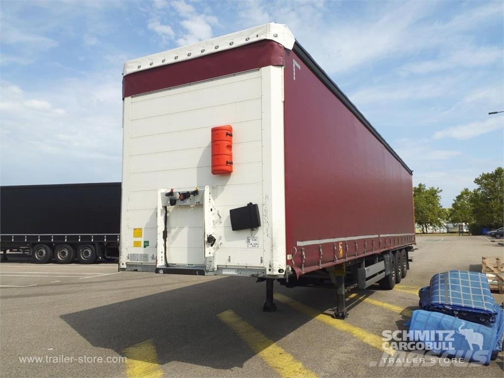 Schmitz Cargobull Semitrailer Curtainsider Standard Hayon نصف مقطورات بباب جانبي