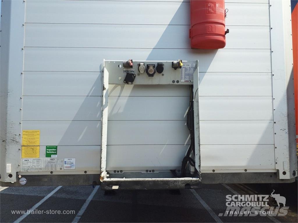 Schmitz Cargobull Semitrailer Dryfreight Standard Porte relevante Semirremolques de carrocería de cajas