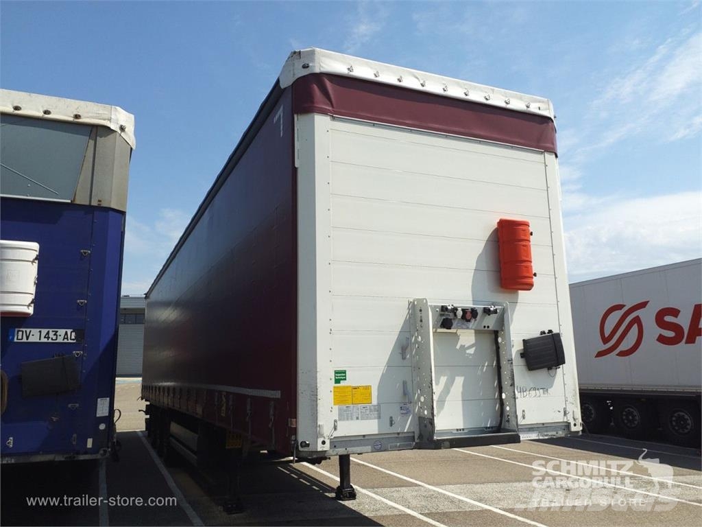 Schmitz Cargobull Semitrailer Curtainsider Standard نصف مقطورات بباب جانبي