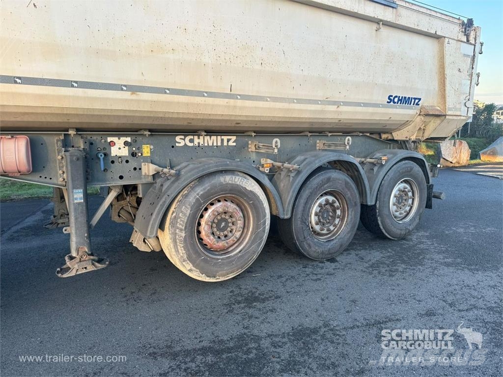 Schmitz Cargobull Semitrailer Tipper Steel half pipe body Kippers