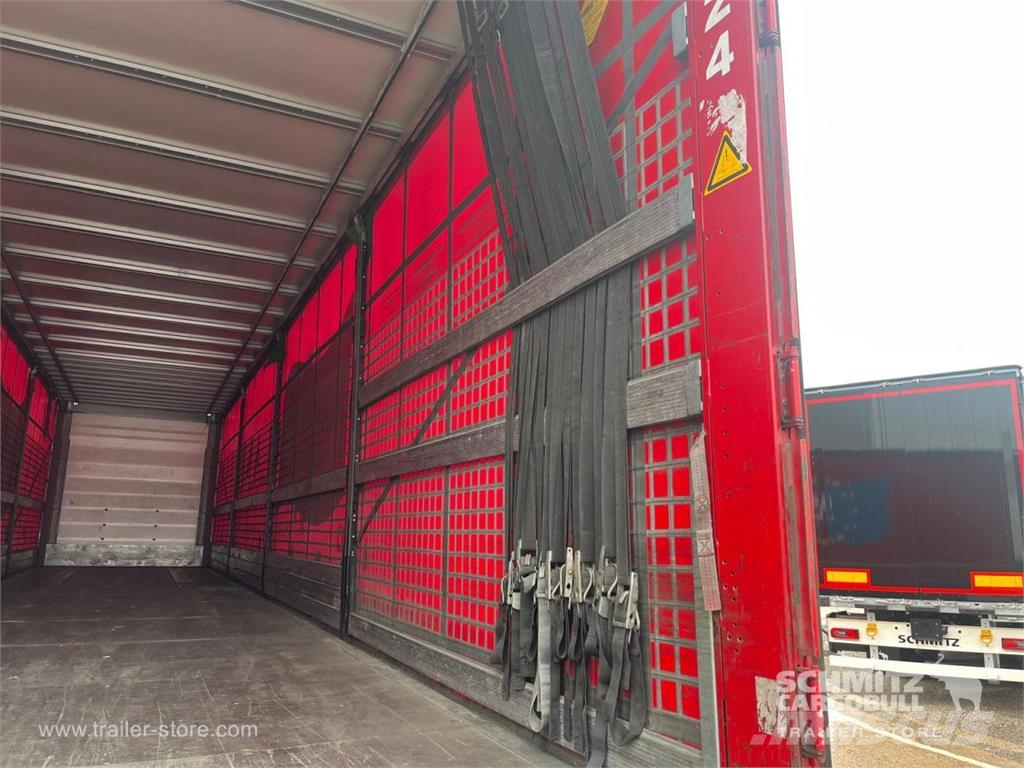 Schmitz Cargobull Curtainsider Standard Curtainsider semi-trailers