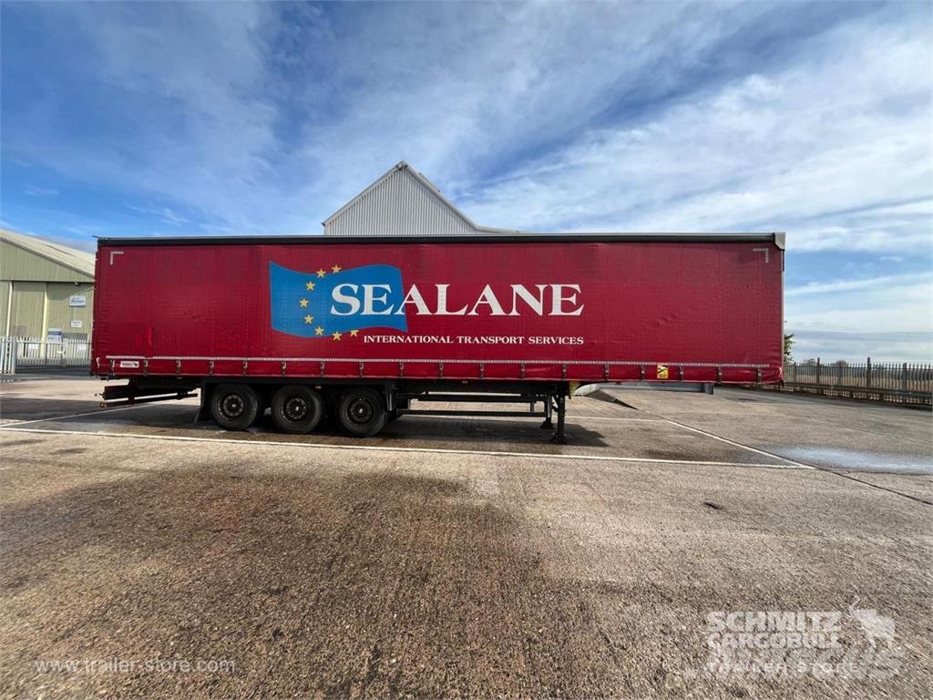 Schmitz Cargobull Curtainsider Standard Curtainsider semi-trailers