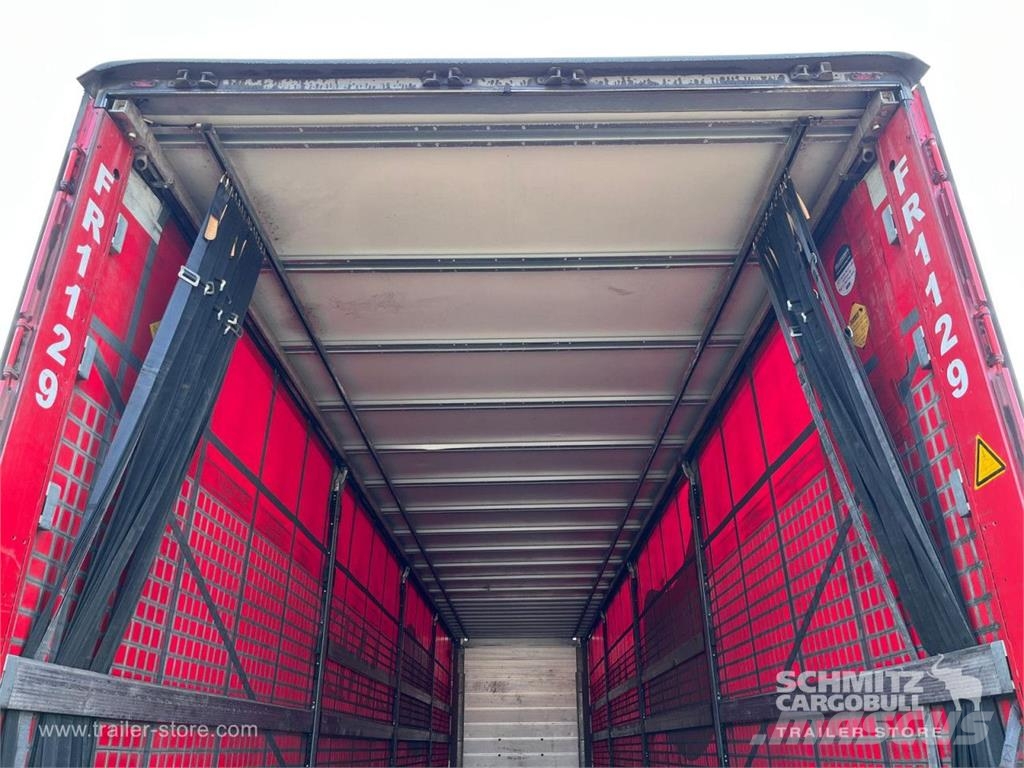 Schmitz Cargobull Curtainsider Standard Curtainsider semi-trailers