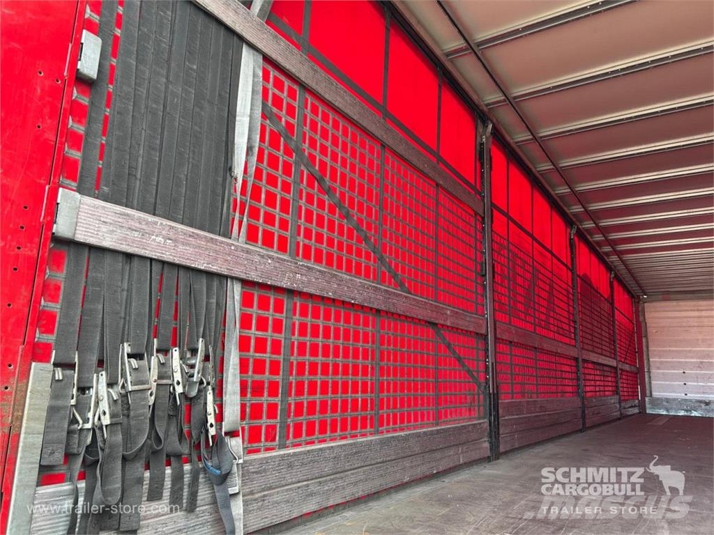 Schmitz Cargobull Curtainsider Standard Curtainsider semi-trailers